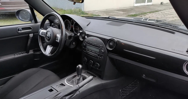 Mazda MX-5 cena 29900 przebieg: 179200, rok produkcji 2006 z Zawidów małe 742